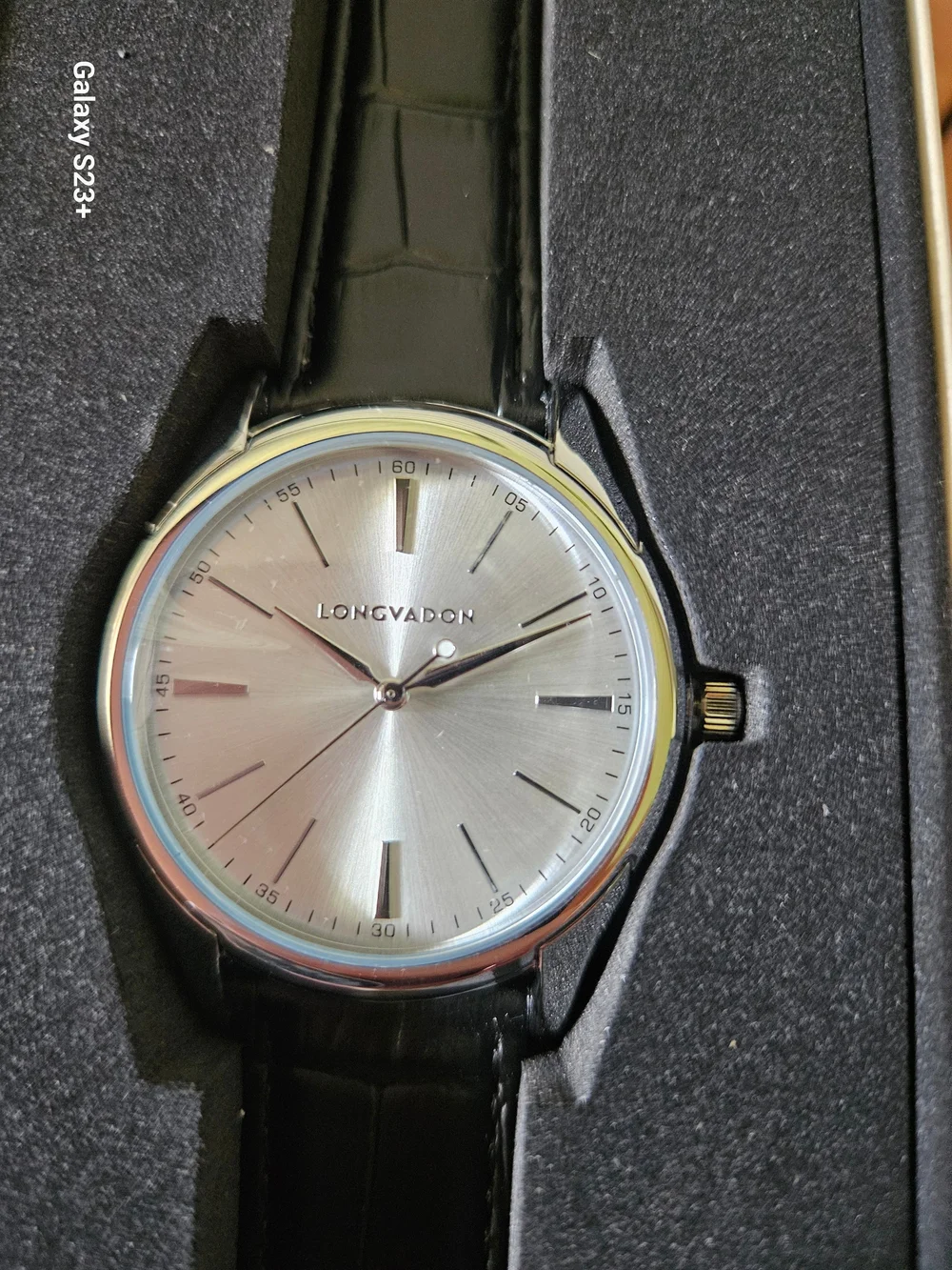 Longvadon NIB! Men's Black Leather and Silver Dial Watch